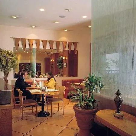 Western Esperia Palace Ateny